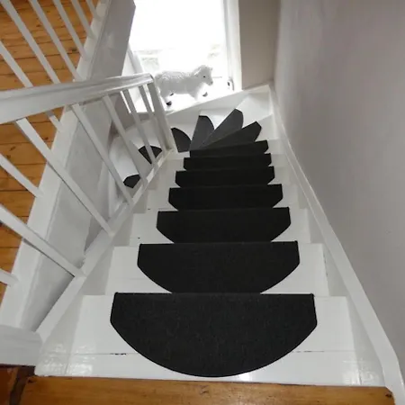 Neuendorf Hillside Haven