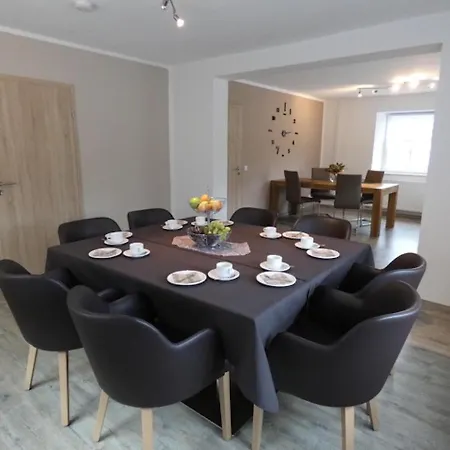 Neuendorf Hillside Haven * Neuendorf (Bitburg-Prum)