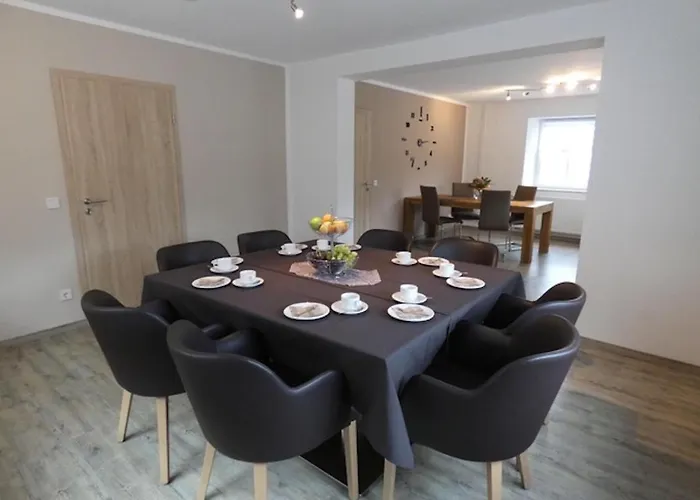 Neuendorf Hillside Haven * Neuendorf (Bitburg-Prum)